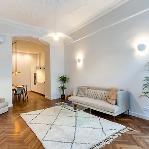 Basilica Apartment Budapest